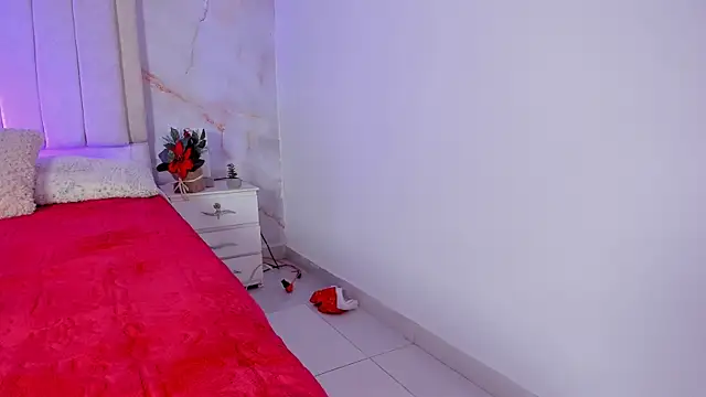 pinky_peach webcam
