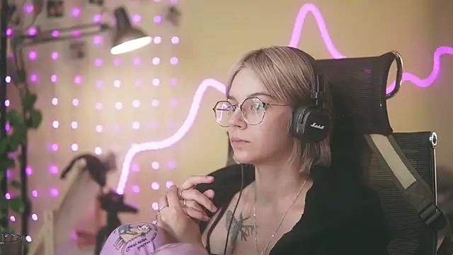 alyssa_sweet webcam