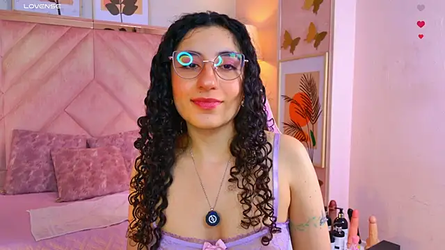 DemiJones_ webcam