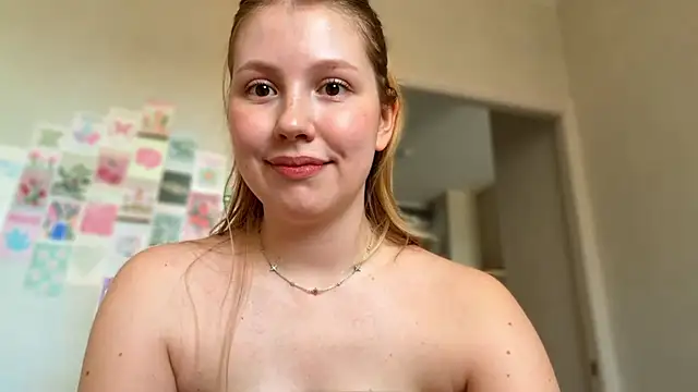 HoneyAudrey webcam