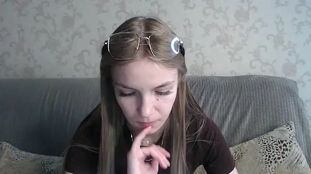 HitGyrl webcam