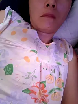 Baby-loveass69 webcam