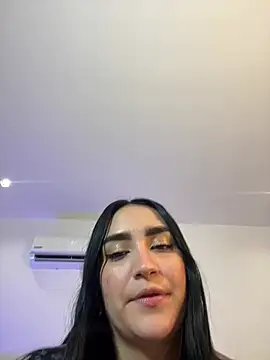 MaraGrief_ webcam