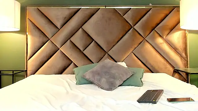 Rache_Roth webcam