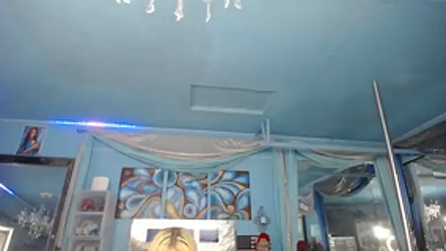 ADRIANNA_FOX webcam