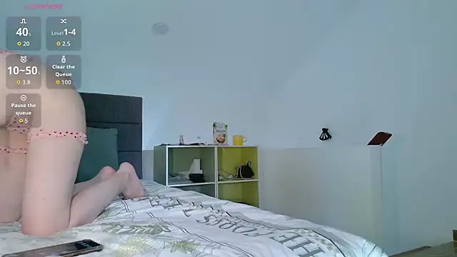 AnnJey webcam