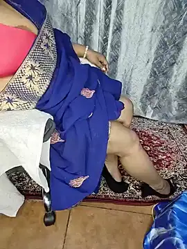 Curvy_Pooja webcam