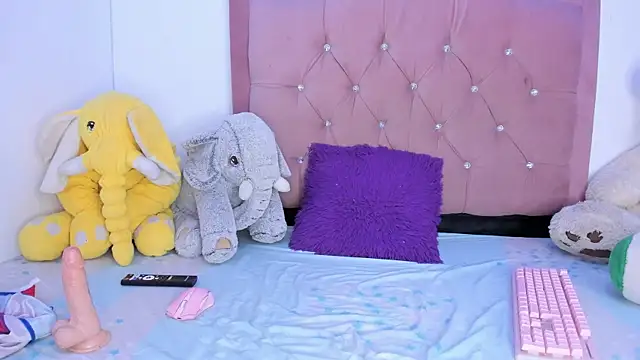 LittleAngelx webcam
