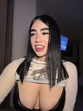 Nickiiiii webcam