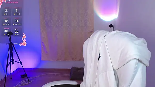 isabella1616 - Isabella1616's free webcam - UK Sex Cams
