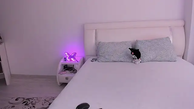 ScarlettJakobs webcam