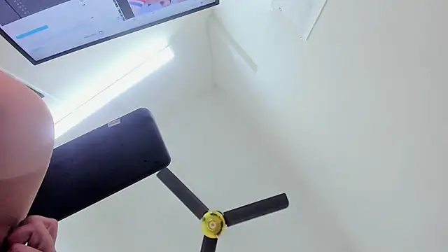 AlissonHarris webcam