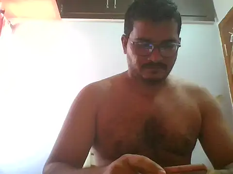 naughtymike0007 webcam