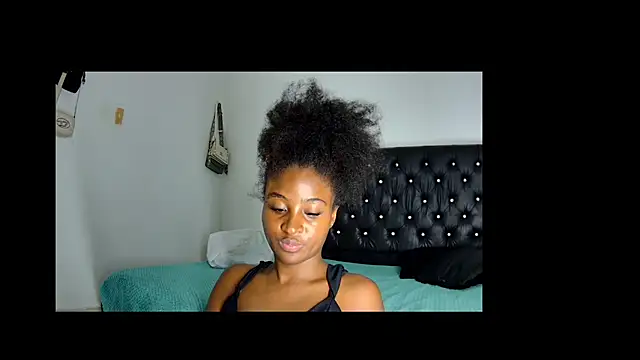 shantall_ebony1 webcam