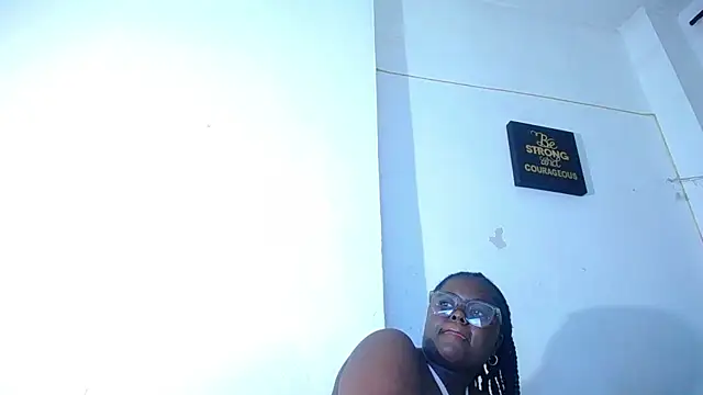 neighbor-ebony webcam