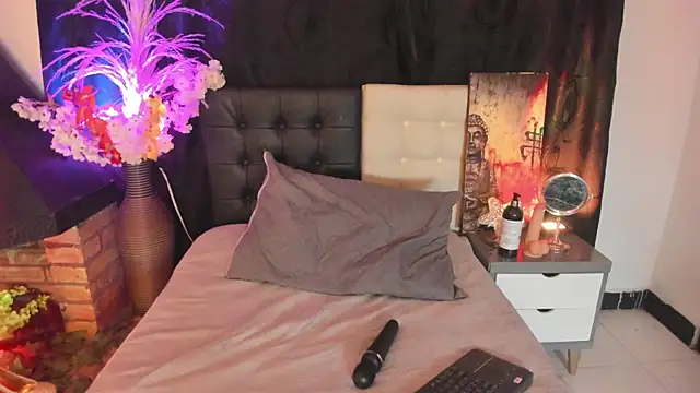 Vicky_Angeel webcam