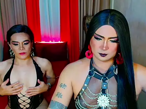 Incredible_Shemale webcam
