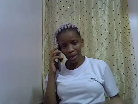 prettybeee webcam