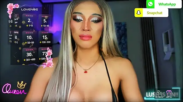 UrDominantBella webcam