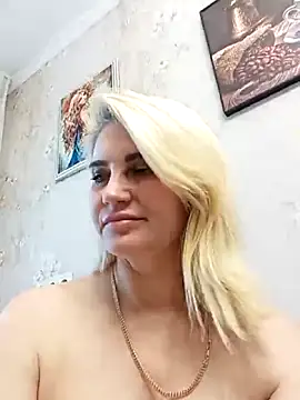 jennyomay