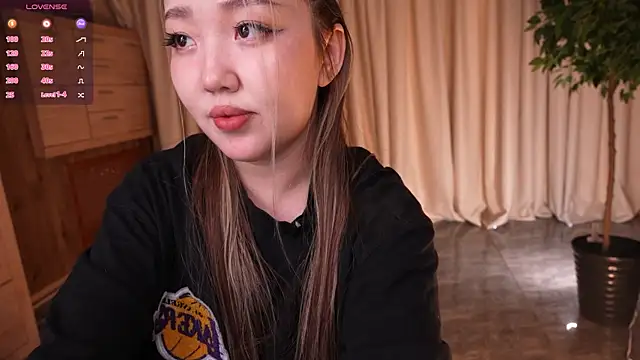 Amelyisthatyou webcam