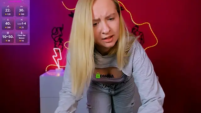 mila_glow1 (F teen) - show boobs