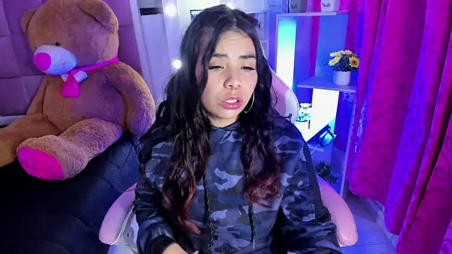 liany_taylor webcam