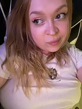 IMHORNYWET