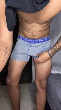 ugh_manux (M twink) - QUIEN MAS PUNTOS TENGA DECIDE