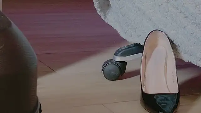 lara_heaven webcam