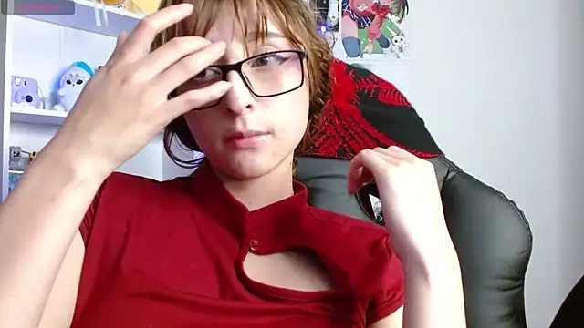 CelesteAyase webcam