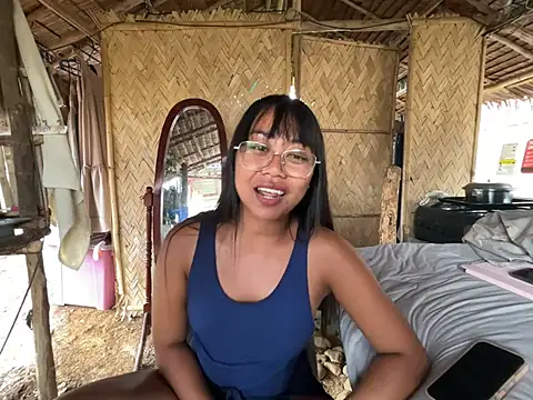 Juliet_official_pro webcam