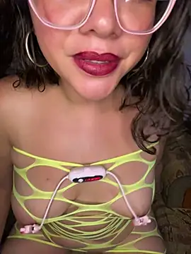 Vivi_Kvsh webcam
