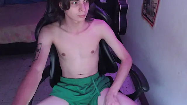 Elastic_Fantasy webcam