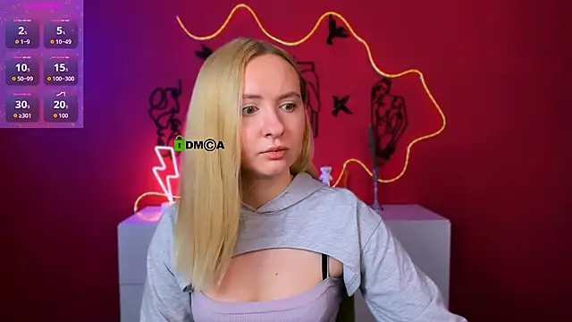 mila_glow1 webcam