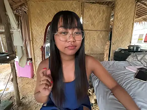 Juliet_official_pro webcam