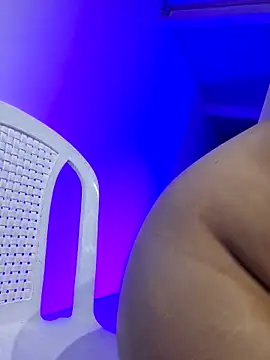 ORTIZ96hot webcam