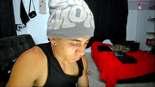 Bradley_Strong webcam