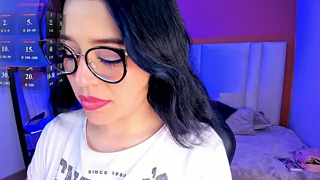 Dakhota_Rouge webcam