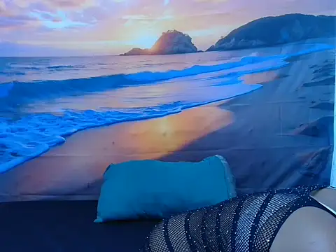 ThickandTallXX webcam