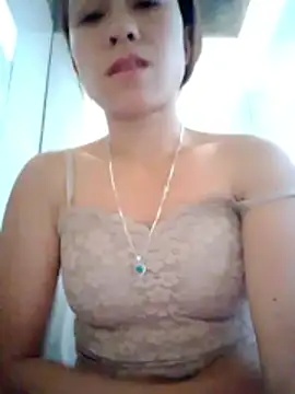 Zara-Lina webcam