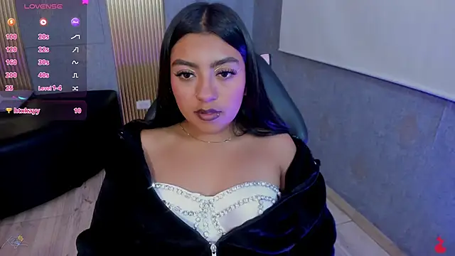 Laulin_tay webcam