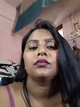 Jasmine_Januja webcam