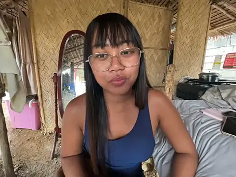 Juliet_official_pro webcam