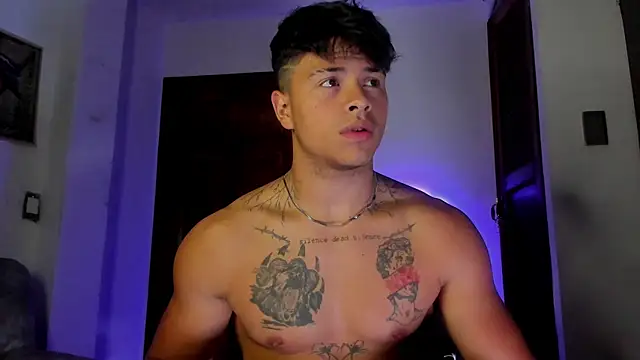 Dominic_Biker__ webcam