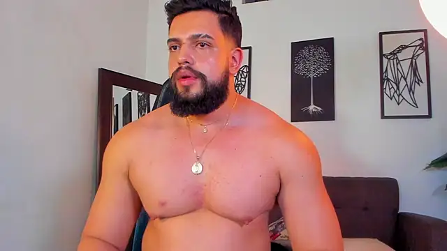 justin_kingx7 - Justin_kingX7's free webcam - UK Sex Cams