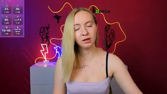mila_glow1 webcam