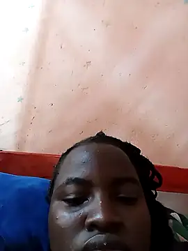 creamyy_pussie webcam