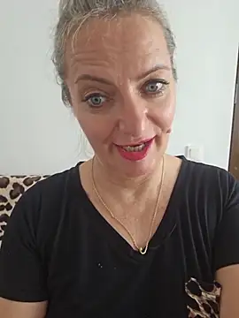 LadyTouch webcam