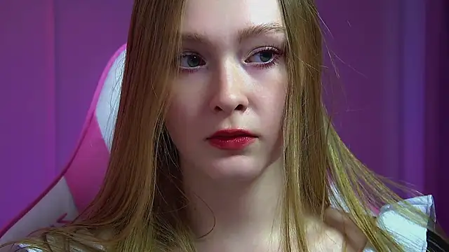 AgataFoxley webcam